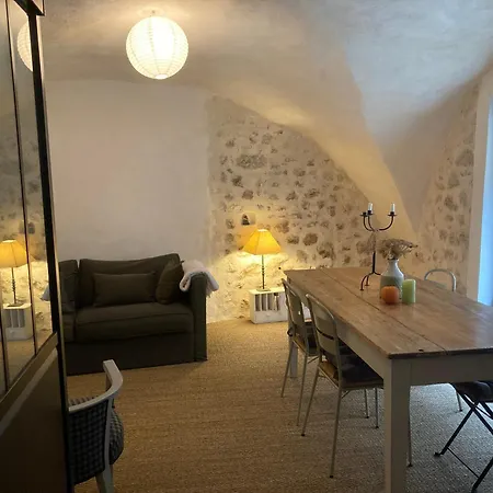 Maison De Village Confort Montpeyroux (Herault)